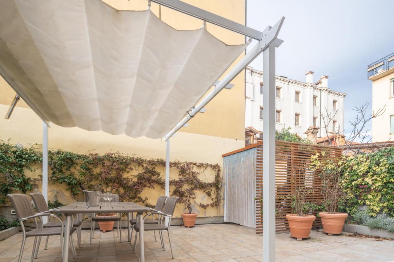 Apartamento Luxury Garden Mansion R&R Venecia Exterior foto